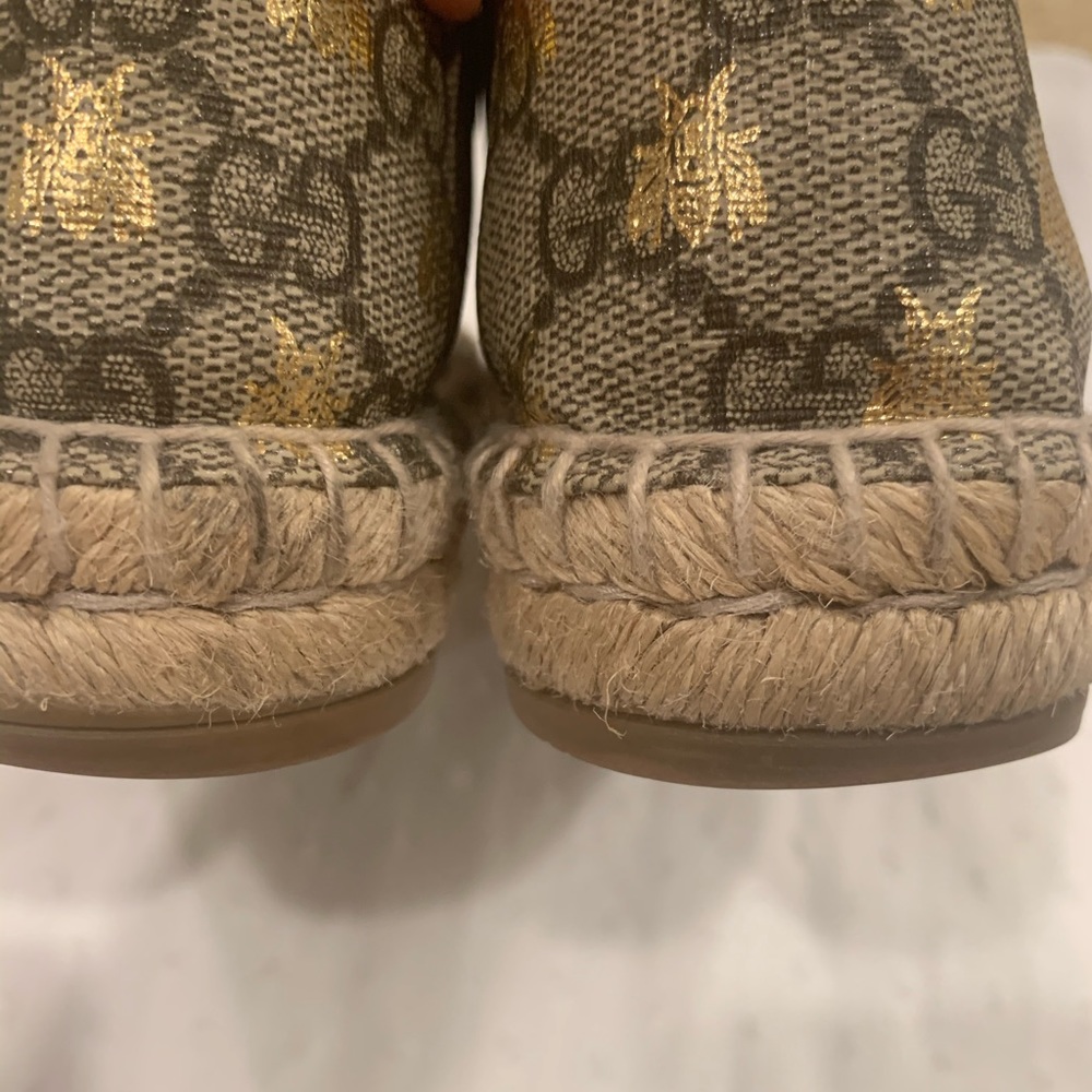 Authentic Gucci Monogram Bumblebee Espadrille Fla… - image 3